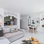 Casas Barulho Old Town Feriehus *