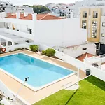 Casas Barulho Old Town אלבופיירה