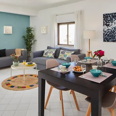 Casas Barulho Old Town Feriehus Albufeira