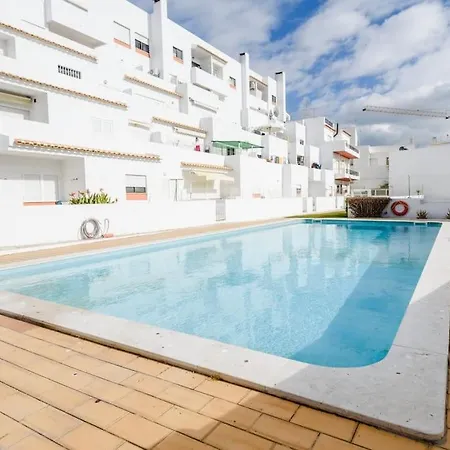 Casas Barulho Old Town Apartment