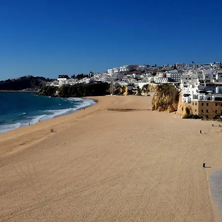 Casas Barulho Old Town Feriehus *